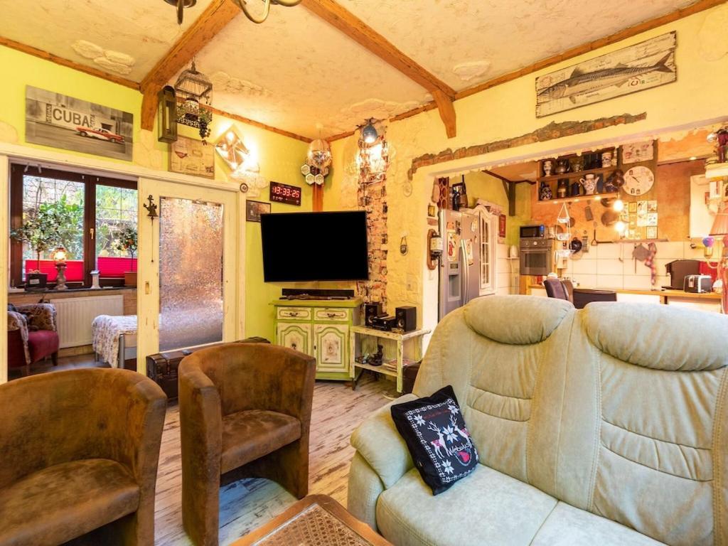 Holiday Flat With Garden In Wißmar Екстериор снимка
